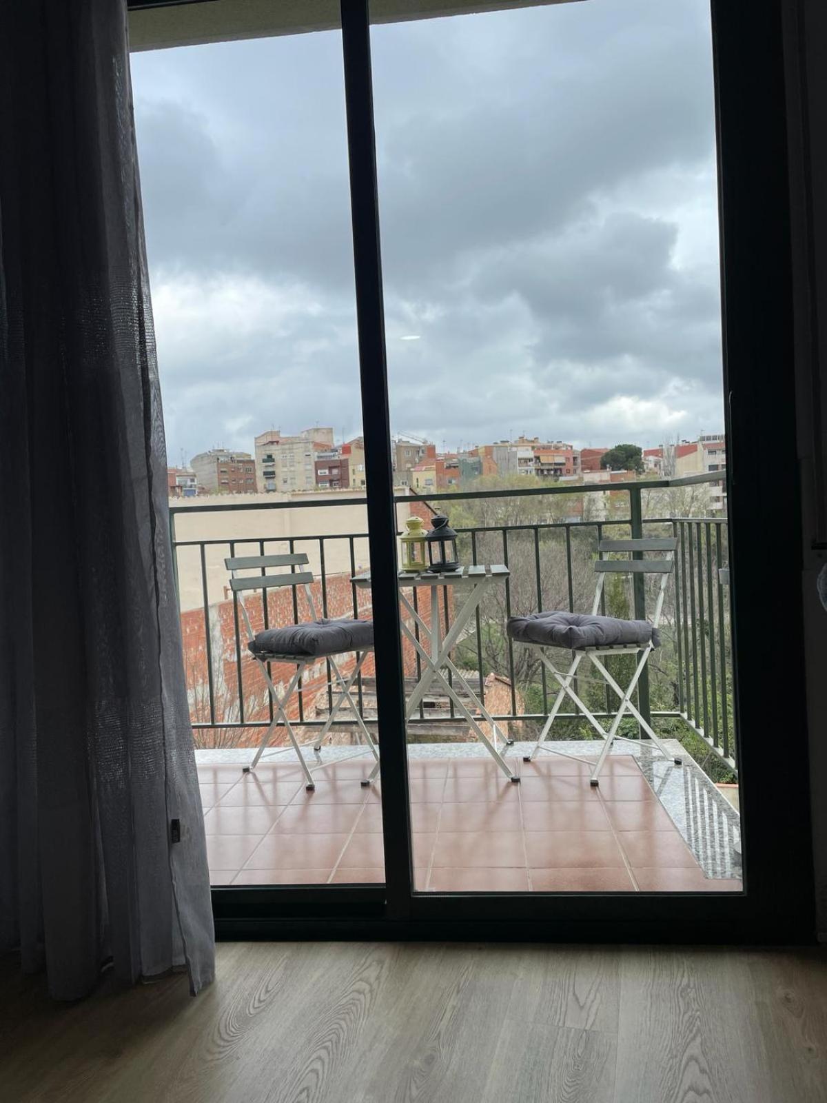 Acogedor Apartamento Vallparadis Con Parking Terrassa Exteriör bild