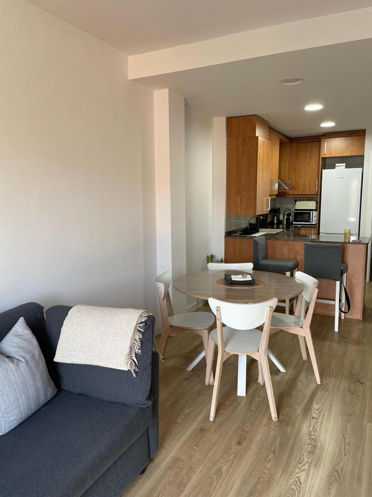 Acogedor Apartamento Vallparadis Con Parking Terrassa Exteriör bild
